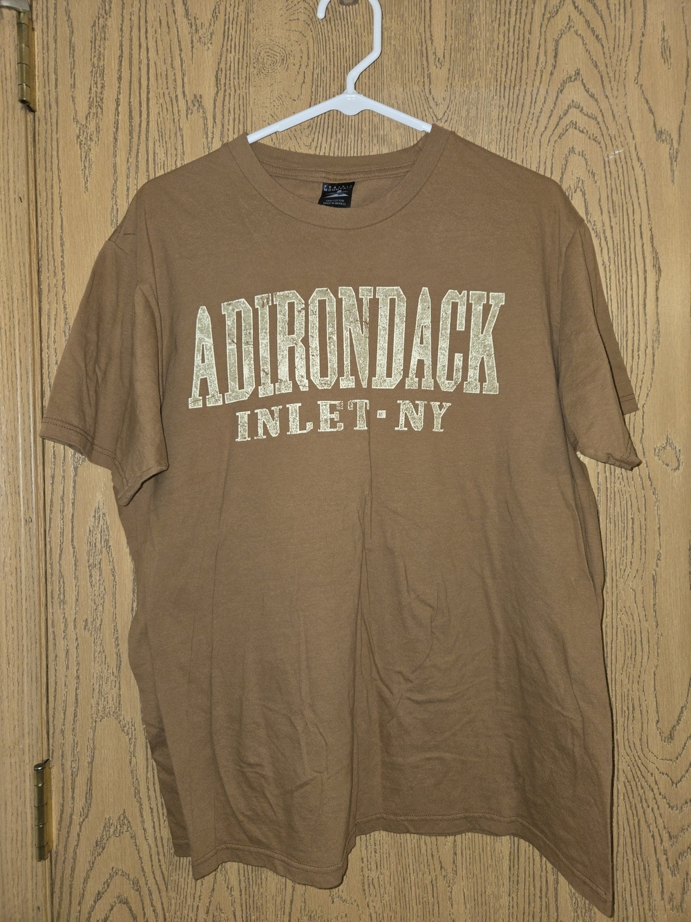 Men's Brown Adirondack Inlet NY Graphic Tee - Short Sleeve Casual Shirt